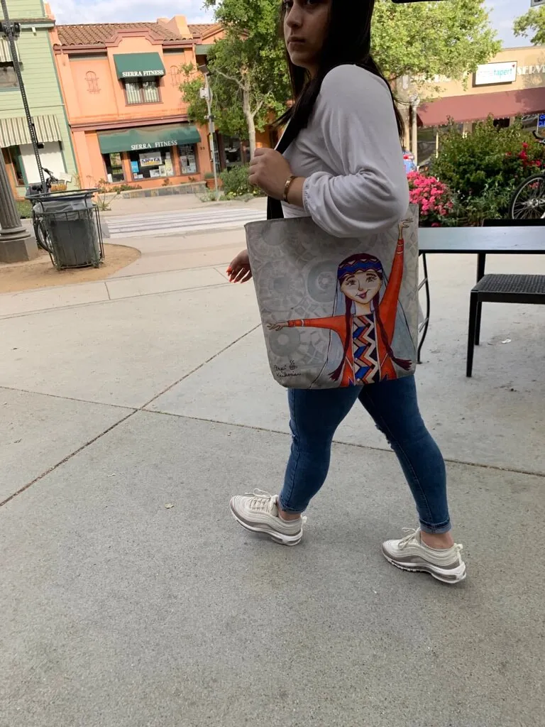 3B2B3565-A116-48DF-A509-A7532B9D5387_1_105_c